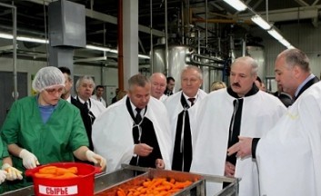 За интересующими Лукашенко предприятиями будет установлен «комиссарский» надзор