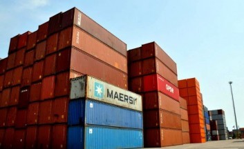 International goods trade: no chance for positive trend