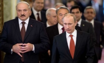 Moscow not interested in long-term guarantees for Lukashenko