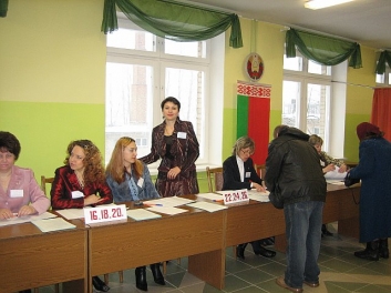 Официальный Минск может согласиться на изменение правил избирательного процесса