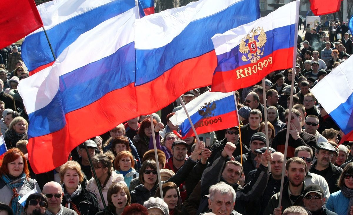 Власти отфильтруют кандидатов-сторонников «русского мира» на выборах в парламент