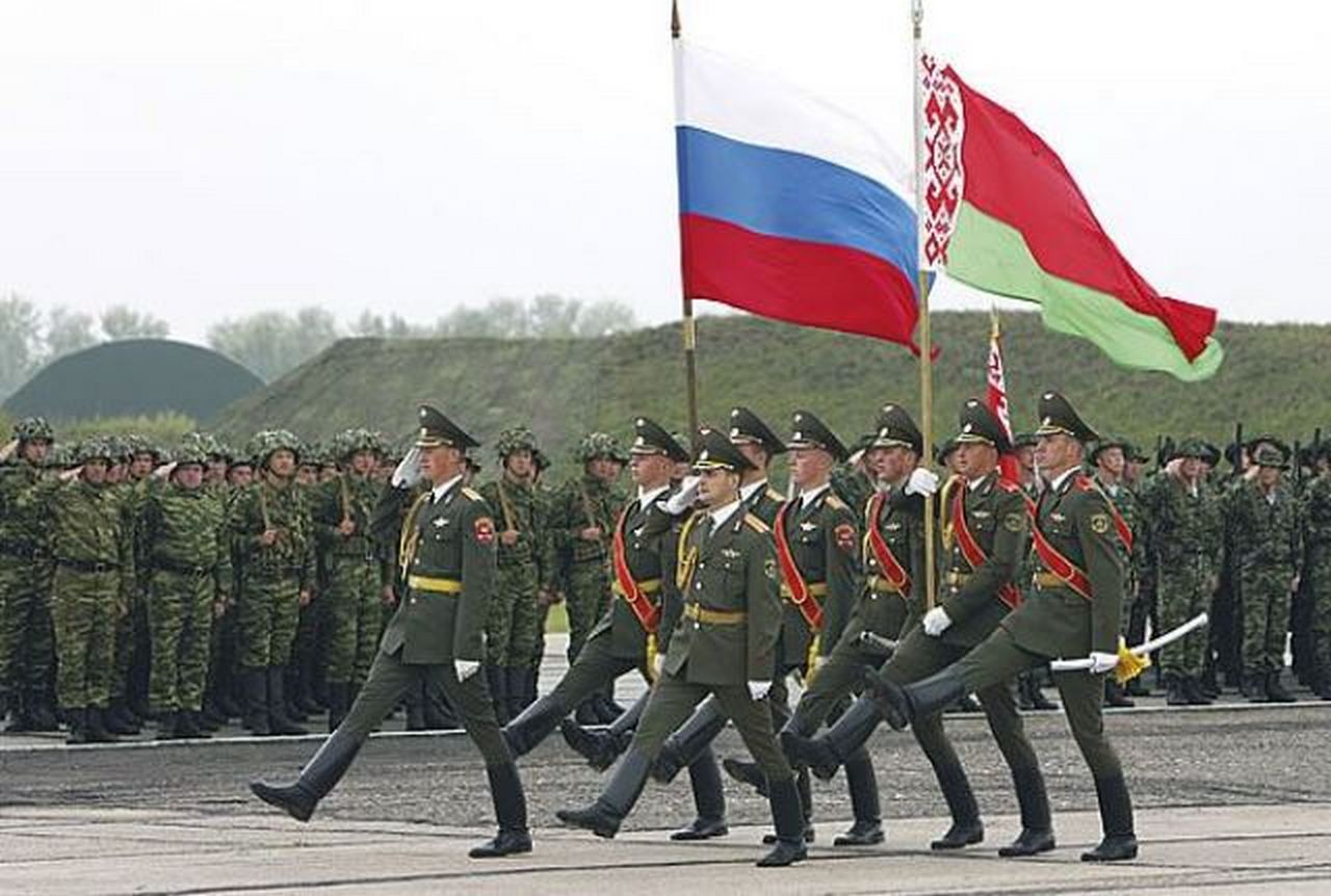 Россия сохранит военное присутствие в Беларуси в текущем формате