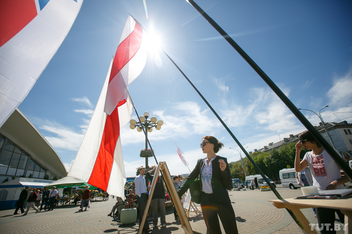 Political parties continue preparations for the upcoming elections; the standoff in Kurapaty goes on