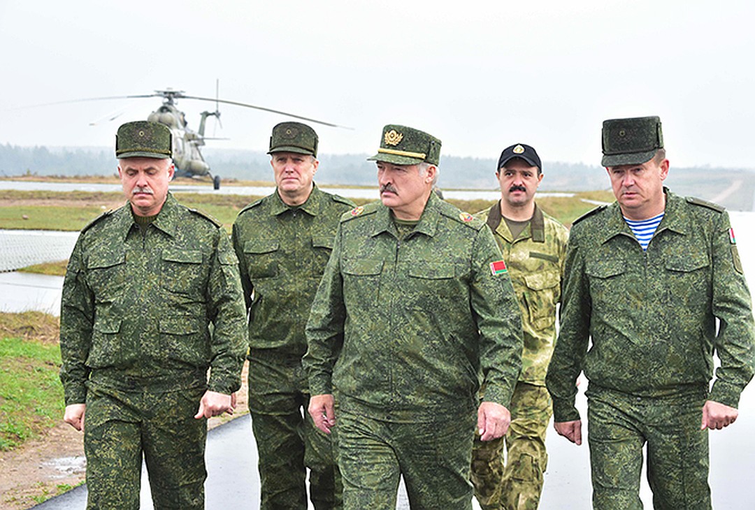Belarus further attempts to trade security with Russia