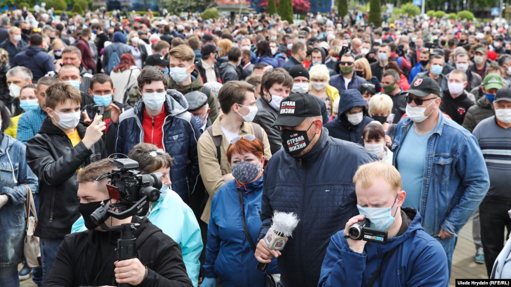 A mass public rally in Minsk, 15 registered initiative groups, signature collection, opposition-free election commissions