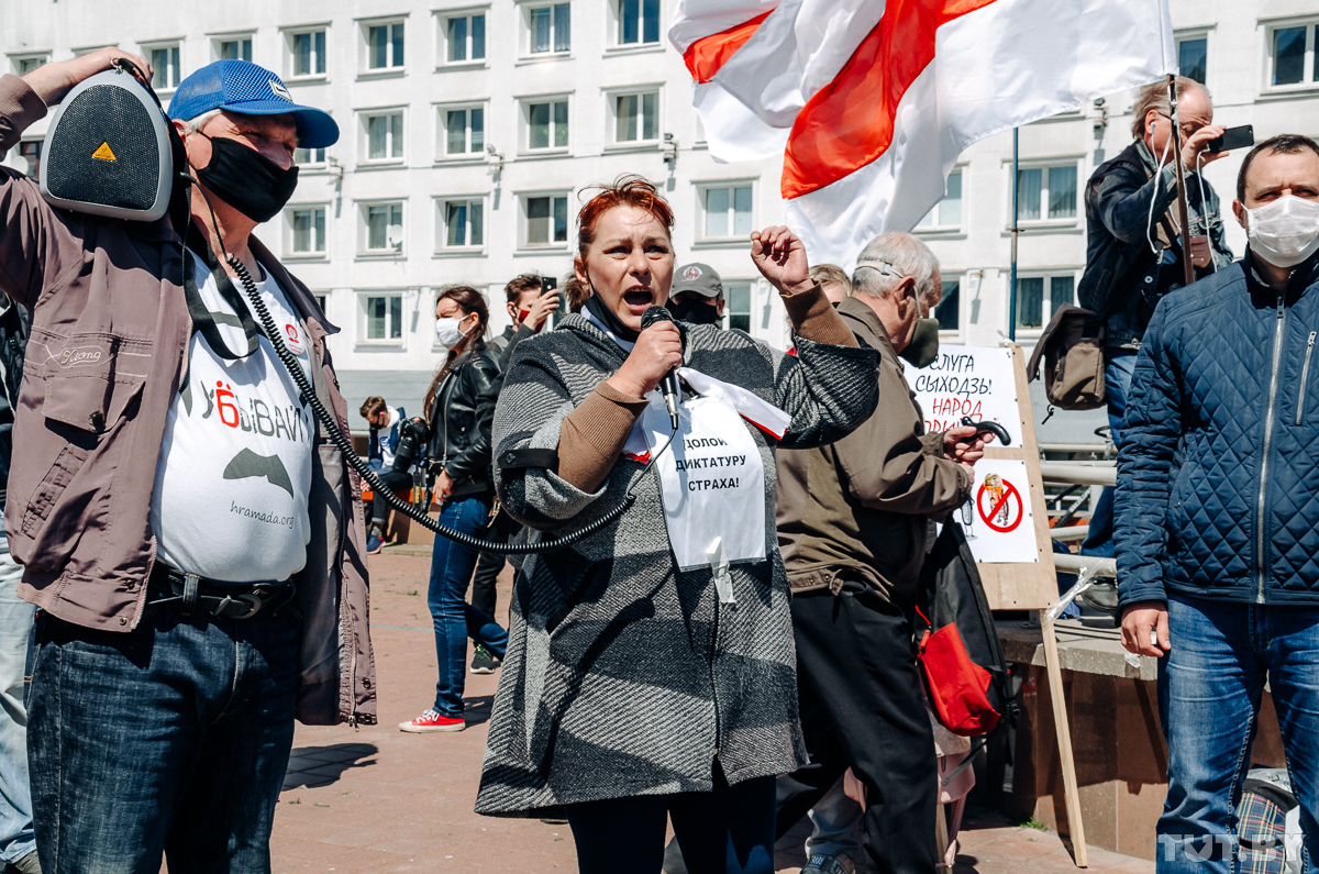 Превентивные меры силовиков против «Плошчы», доминирование альтернативы в соцсетях, а президента – в госСМИ