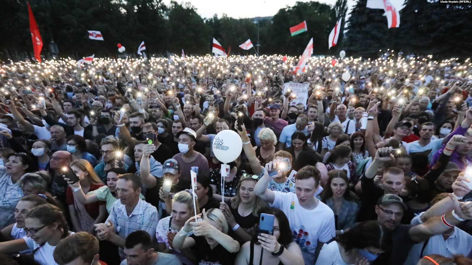 Tsikhanouskaya continued to gather stadiums; the Security Council has shifted the burden of responsibility for the elections’ safety onto candidates and the police