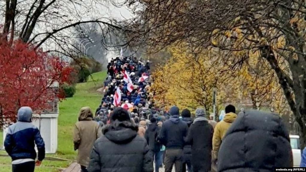 Anti-Fascism March on Sunday adopted a new tactic based on local communities