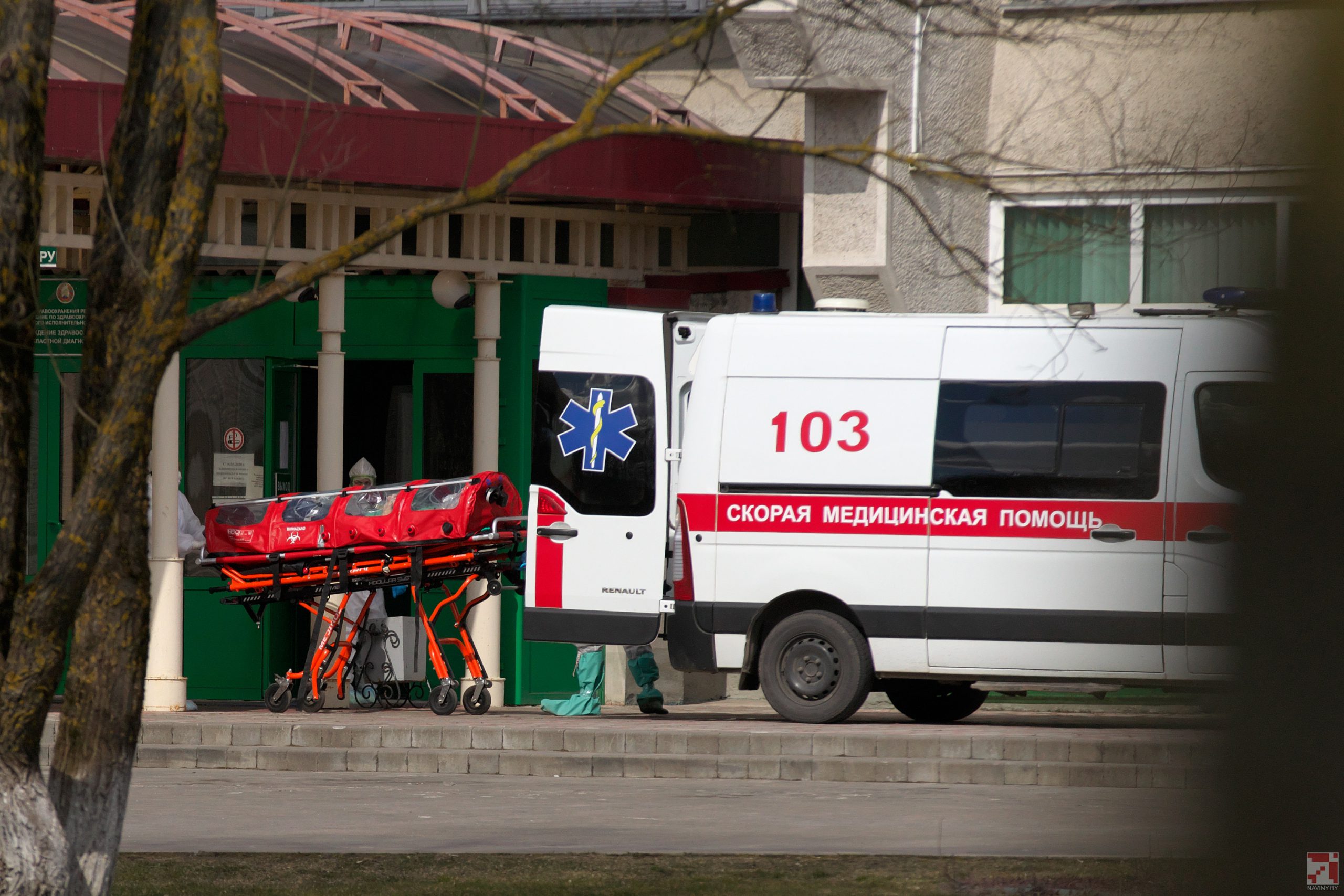 While Covid-19 brings the Belarusian healthcare system to the verge of collapse, the authorities increase repression against clerics to restrain religious organisations