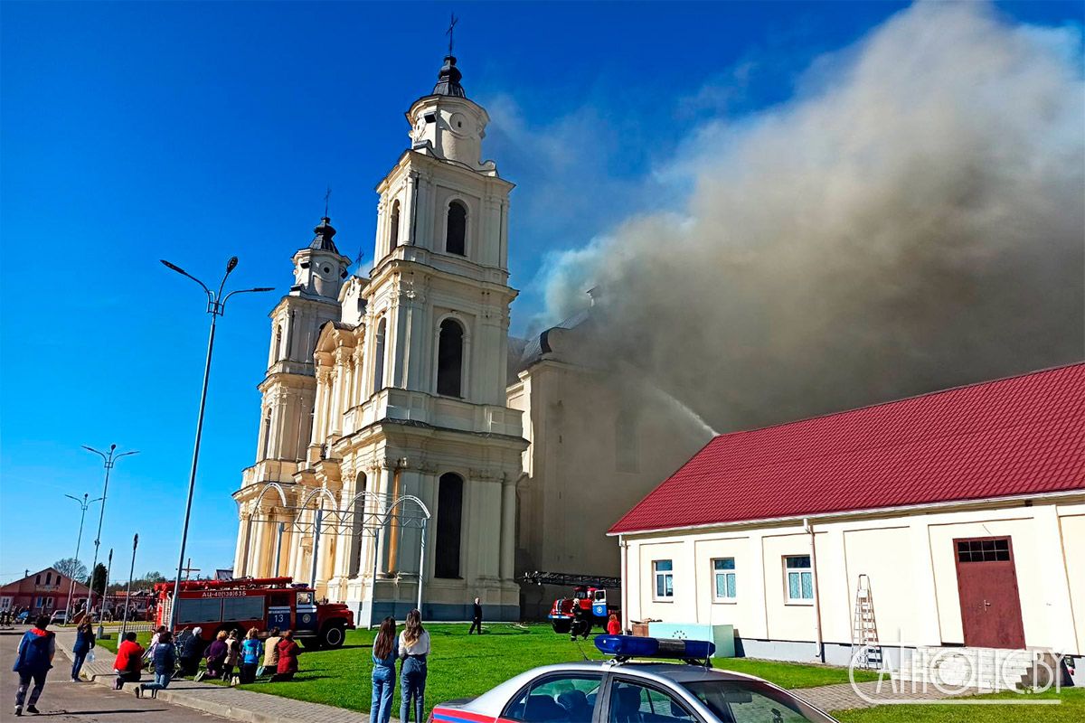Civil Society organisations raise funds for a Church in Budslau. Political exiles keep international attention on Belarus