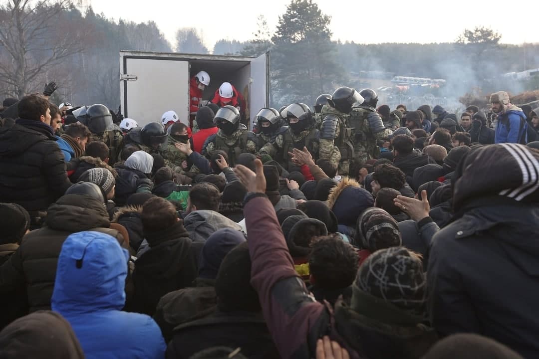 Режим продолжает девальвировать право, делегитимизация деятельности гражданского общества и медиа продолжается