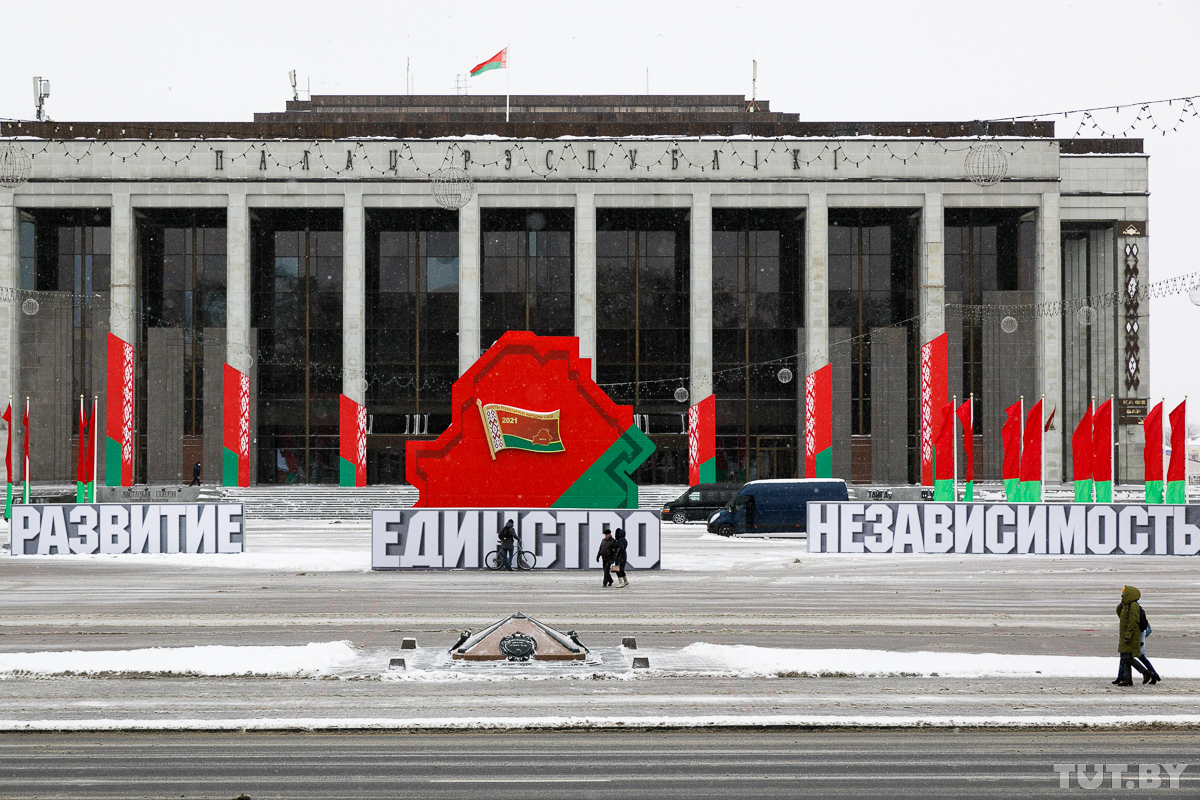 Улады праводзяць штрафныя экспрапрыяцыі ў бізнэса, рэжым ізалюецца ад грамадства