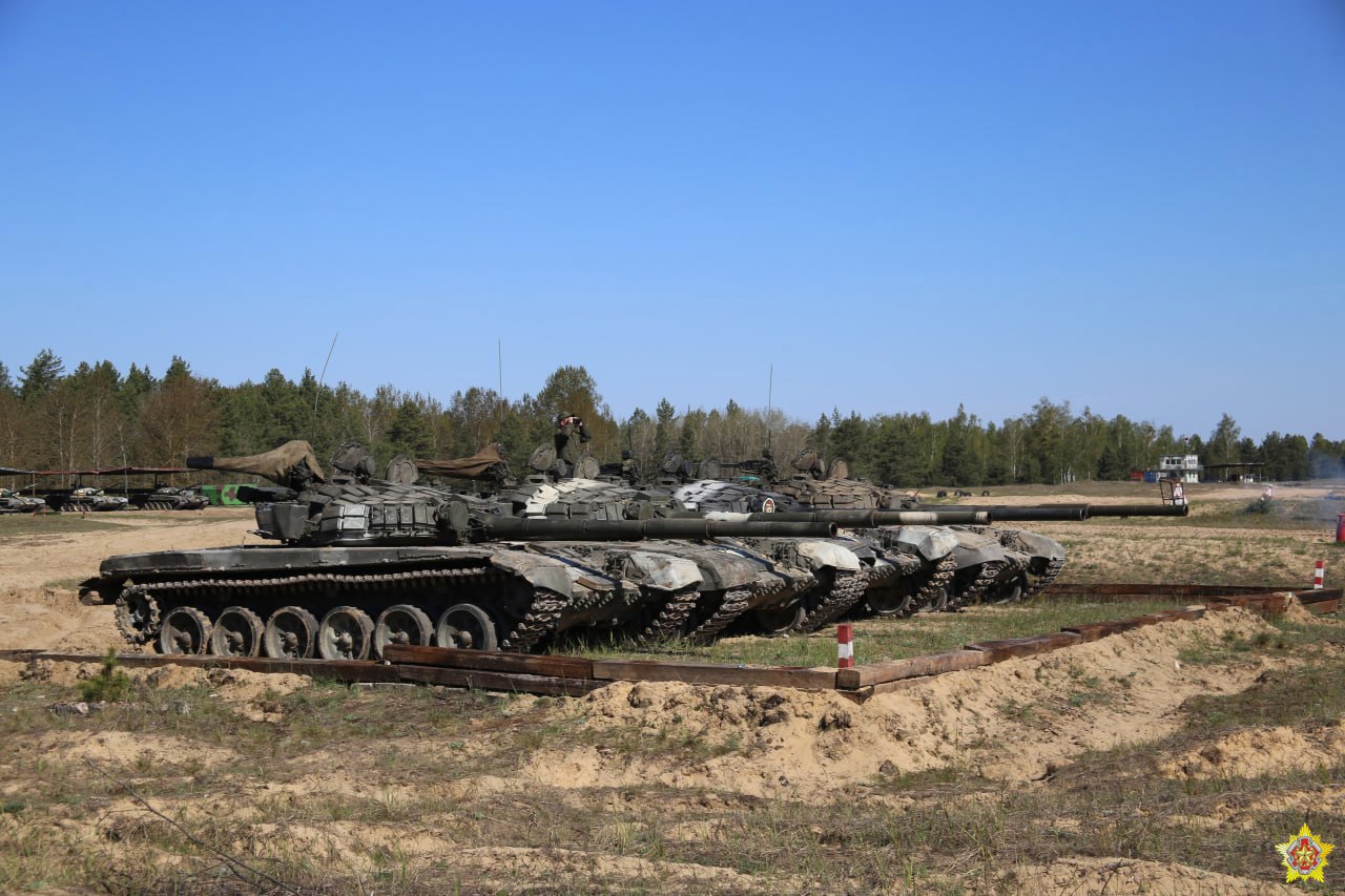 Вагнеровцы остаются в Беларуси, вооружённые силы готовятся к учениям